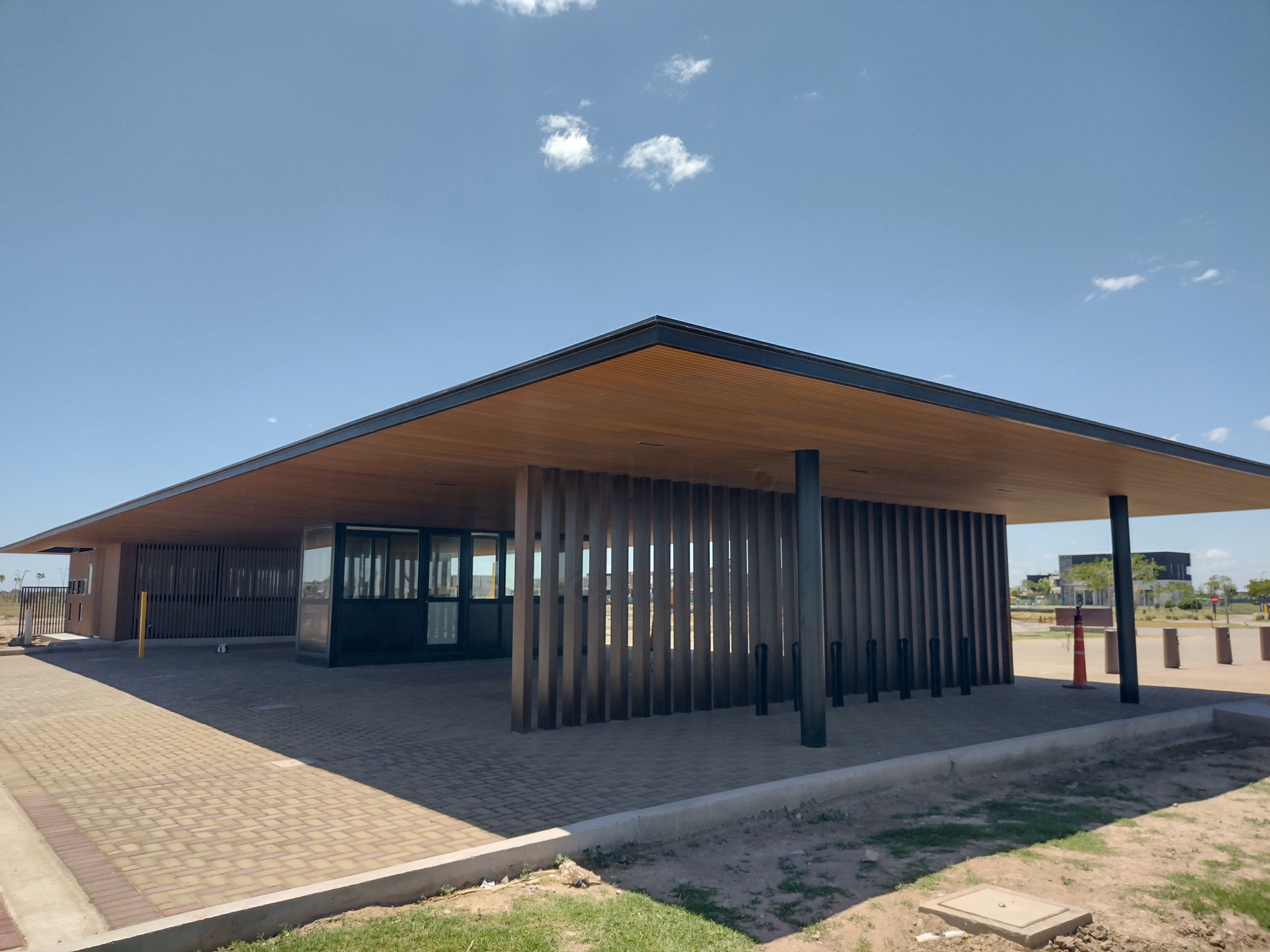 Acceso Barrio Riberas - Vista 1