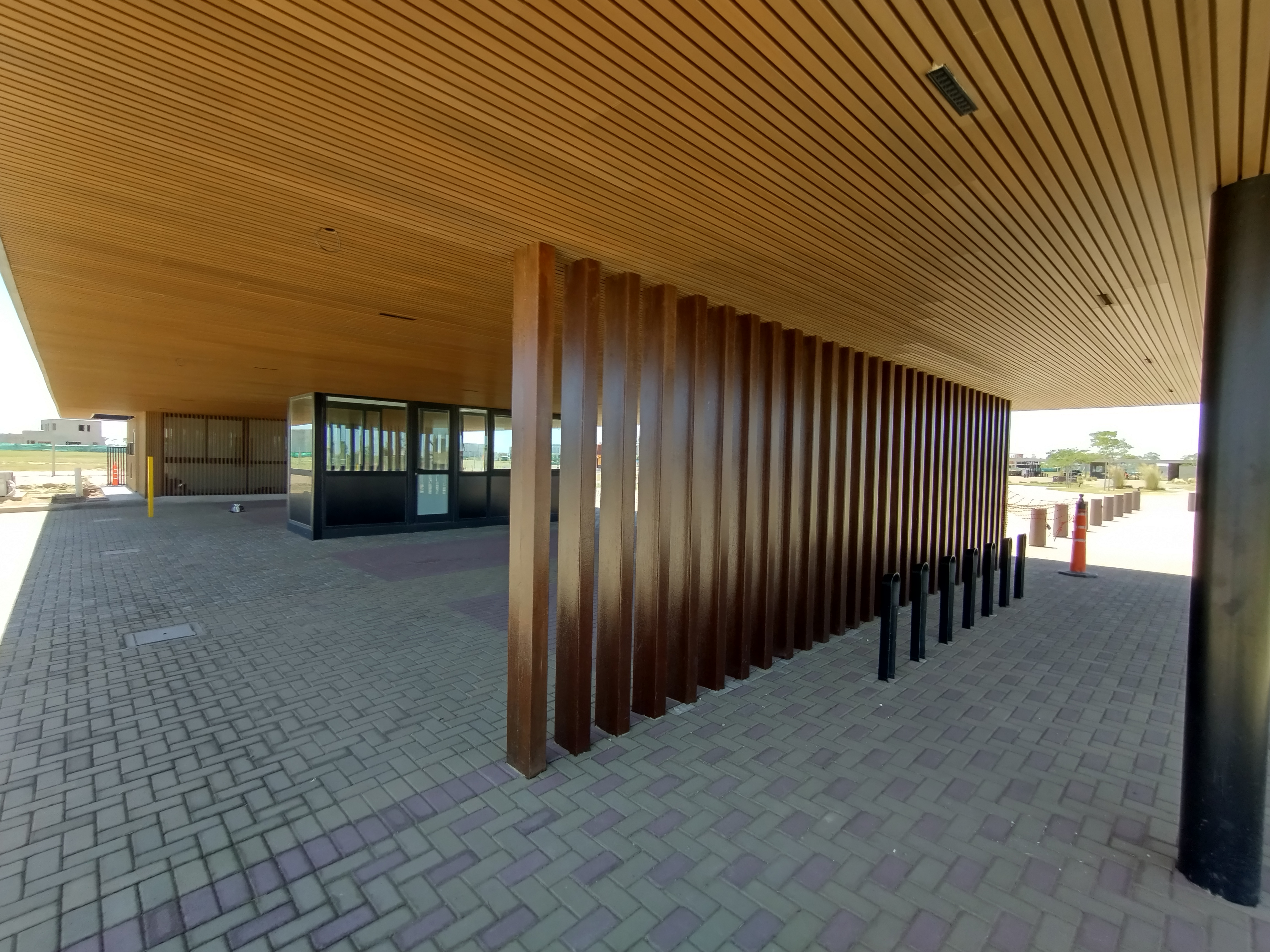 Acceso Barrio Riberas - Portada